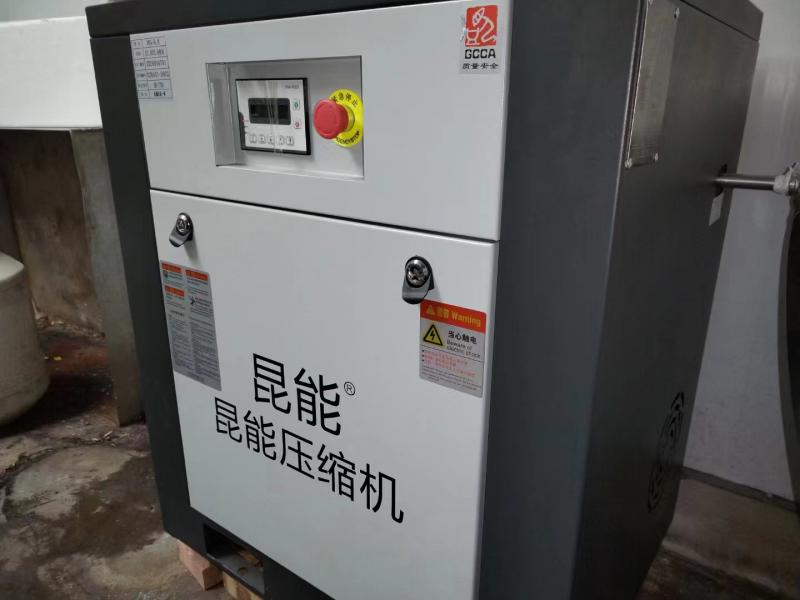 怎么快速鑒別成都空壓機潤滑油是否需要更換？ 